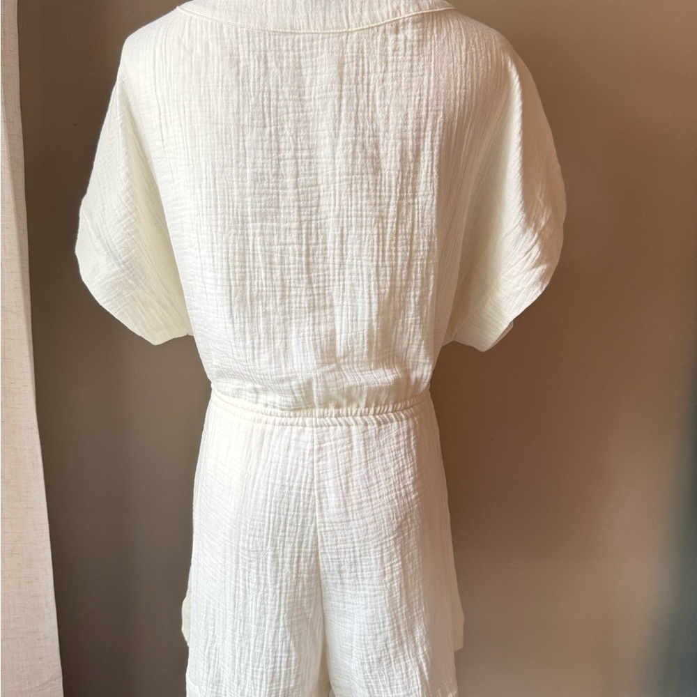Madewell Lightspun Belted Romper - Picture 3 of 5